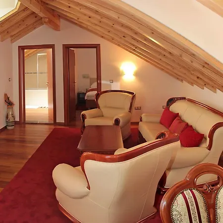 Hotel Monika